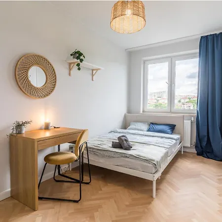 Cuddle - Cozy And Peaceful Place, 12 Minutes From Old Town & Seaside Homestay szállás